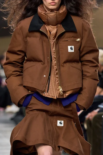 Look 76